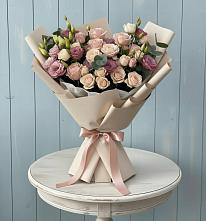 Букет цветов из:  Розы и Лизиантусы #REPLACE_PRED# Чернятино