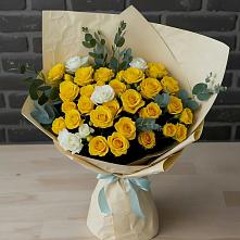 Букет цветов из:  Розы в Чернятино