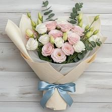 Букет цветов из:  Лизиантусы в Чернятино