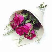 Букет цветов из:  Розы в Чернятино
