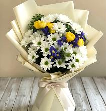 Букет цветов из:  Ирисы, Хризантемы и Розы #REPLACE_PRED# Чернятино