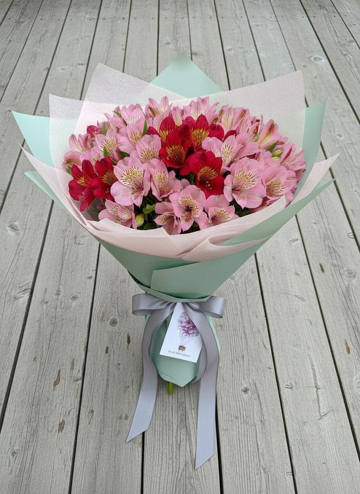 Букет цветов из: Альстромерии в Чернятино