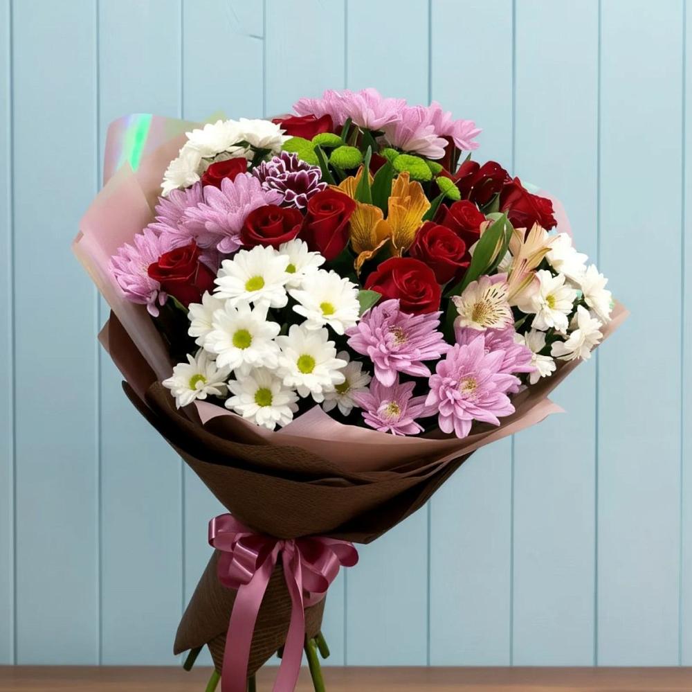 Букет цветов из: Розы, Хризантемы и Альстромерии в Чернятино