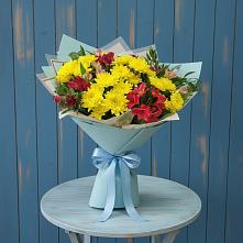 Букет цветов из:  Альстромерии и Хризантемы в Чернятино