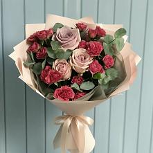 Букет цветов из:  Гвоздики и Розы в Чернятино