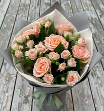 Букет цветов из:  Розы в Чернятино