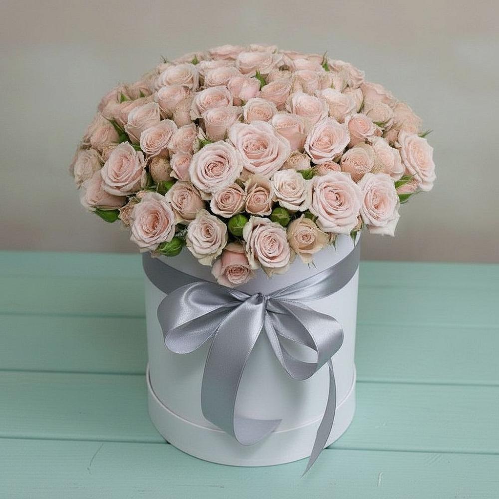 Цветочная композиция из Розы в шляпной коробке в Чернятино